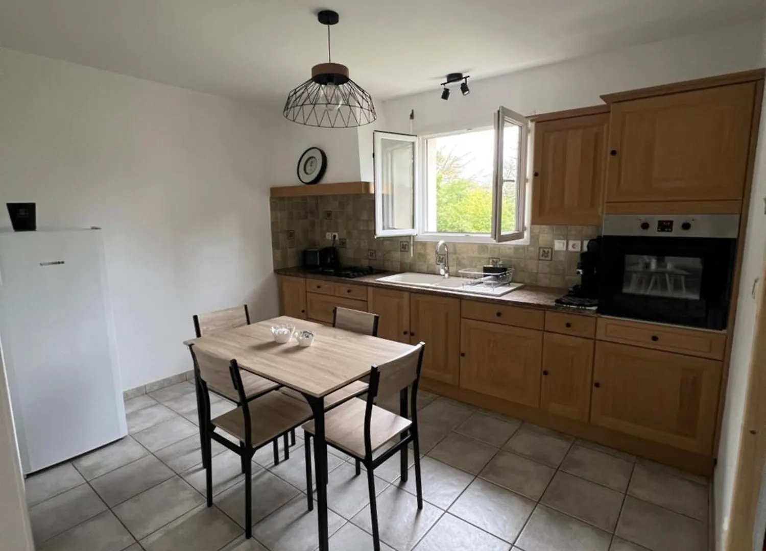 Grand Studio Avec Veranda Et Parking Auch 0*,  France