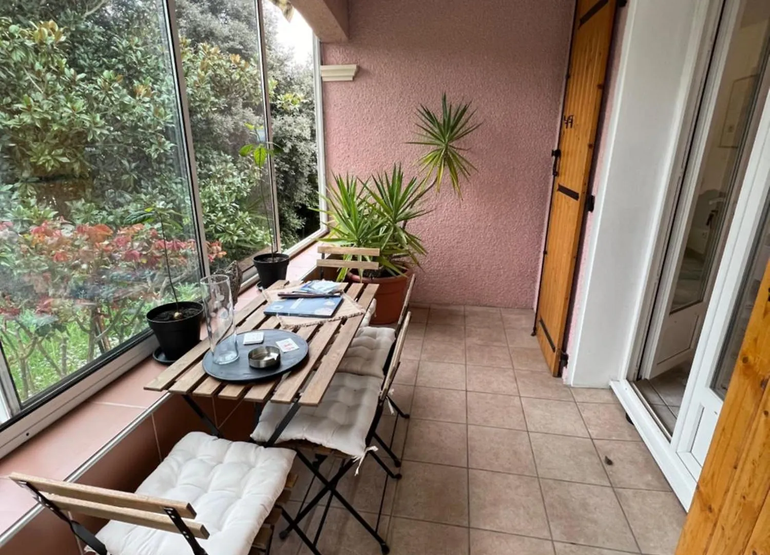 Apartment Grand Studio Avec Veranda Et Parking Auch